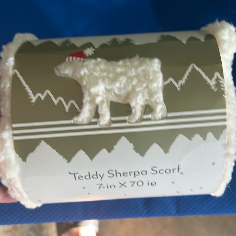 Teddy Sherpa Scarf NWT